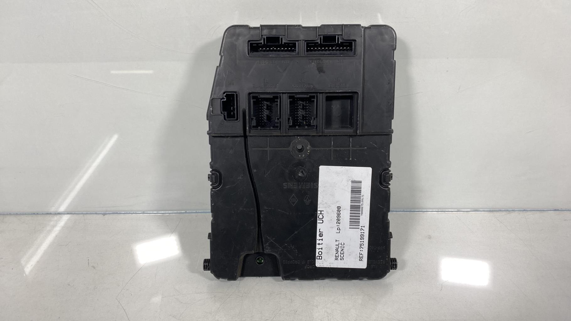 Boitier UCH RENAULT SCENIC 2 PHASE 1 Diesel - 1
