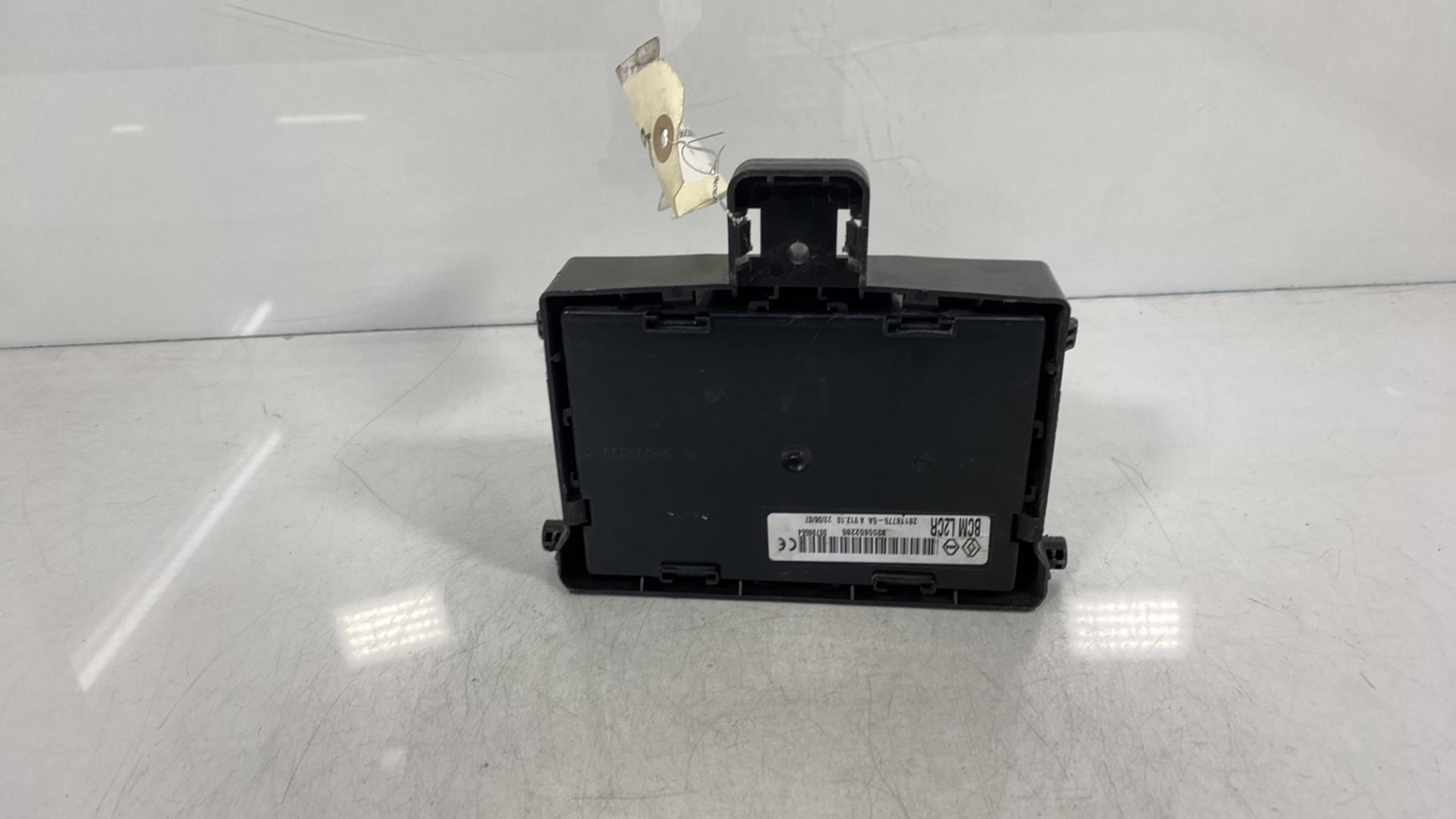 Boitier UCH RENAULT CLIO 3 PHASE 1 Diesel - 1