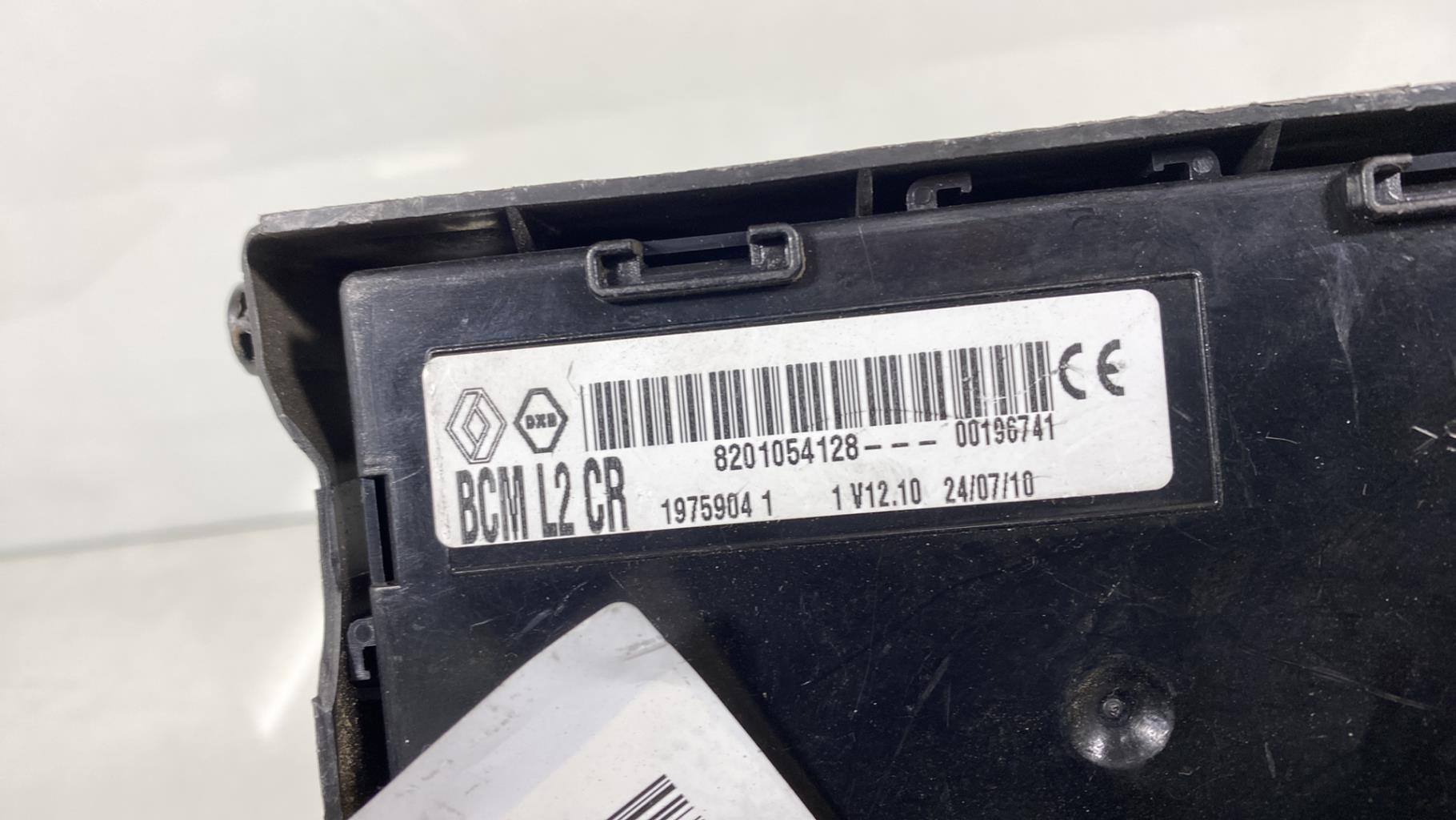 Boitier UCH RENAULT CLIO 3 PHASE 2 Diesel - 1