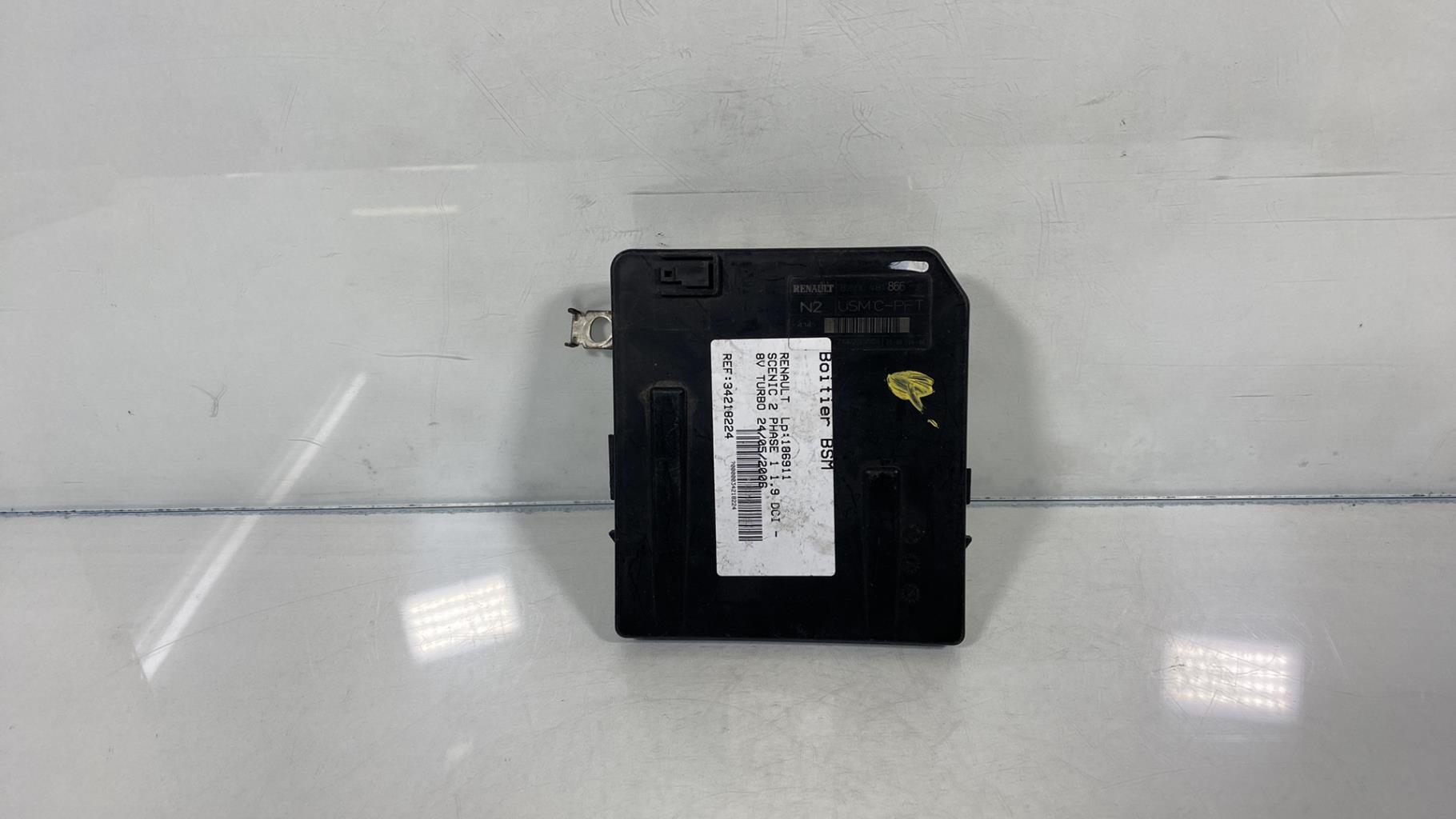 Boitier USM  RENAULT SCENIC 2 PHASE 1 Diesel - 1