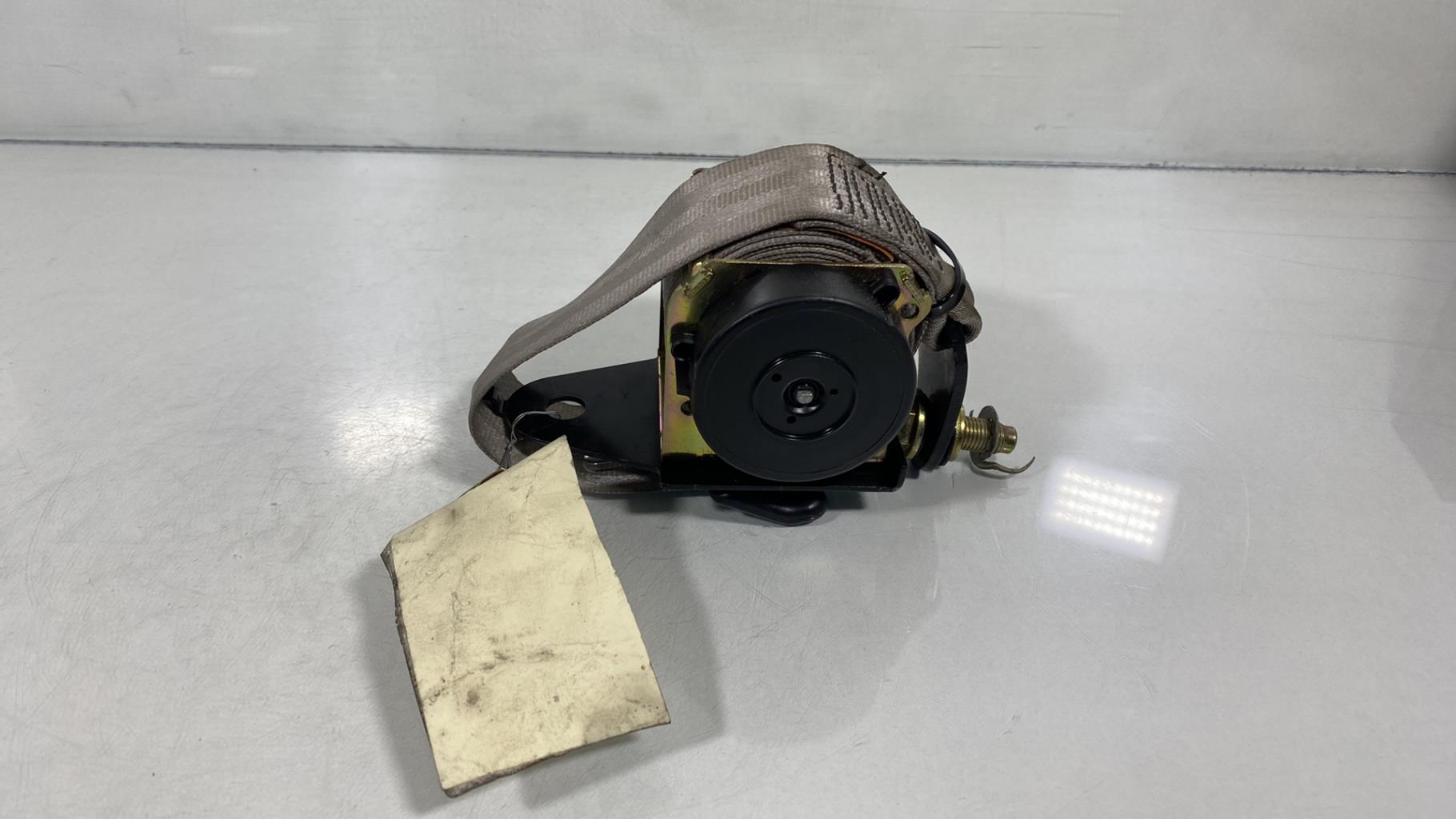 Cintura di sicurezza posteriore sinistra NISSAN PRIMERA 4 Gasolina - 1