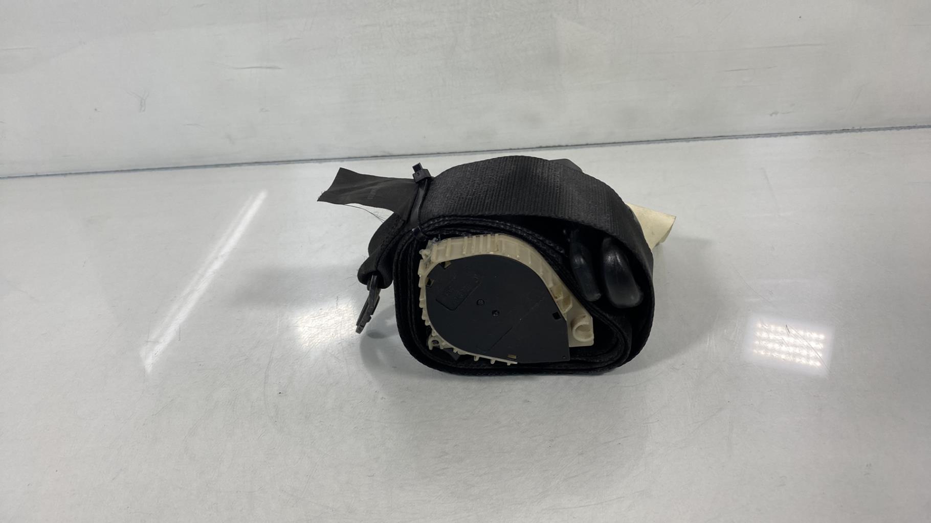 Cintura di sicurezza anteriore destra FORD FOCUS 2 PHASE 2 BREAK Diésel - 1