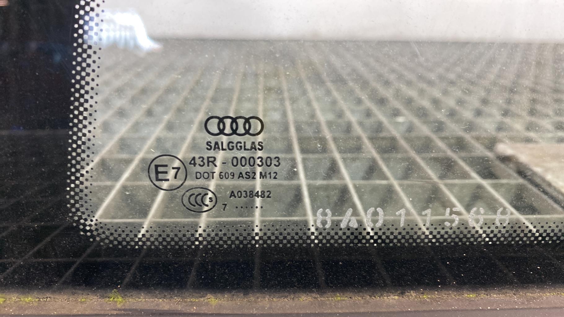 Custode arriere gauche AUDI A5 1 COUPE PHASE 1 Diesel - 1