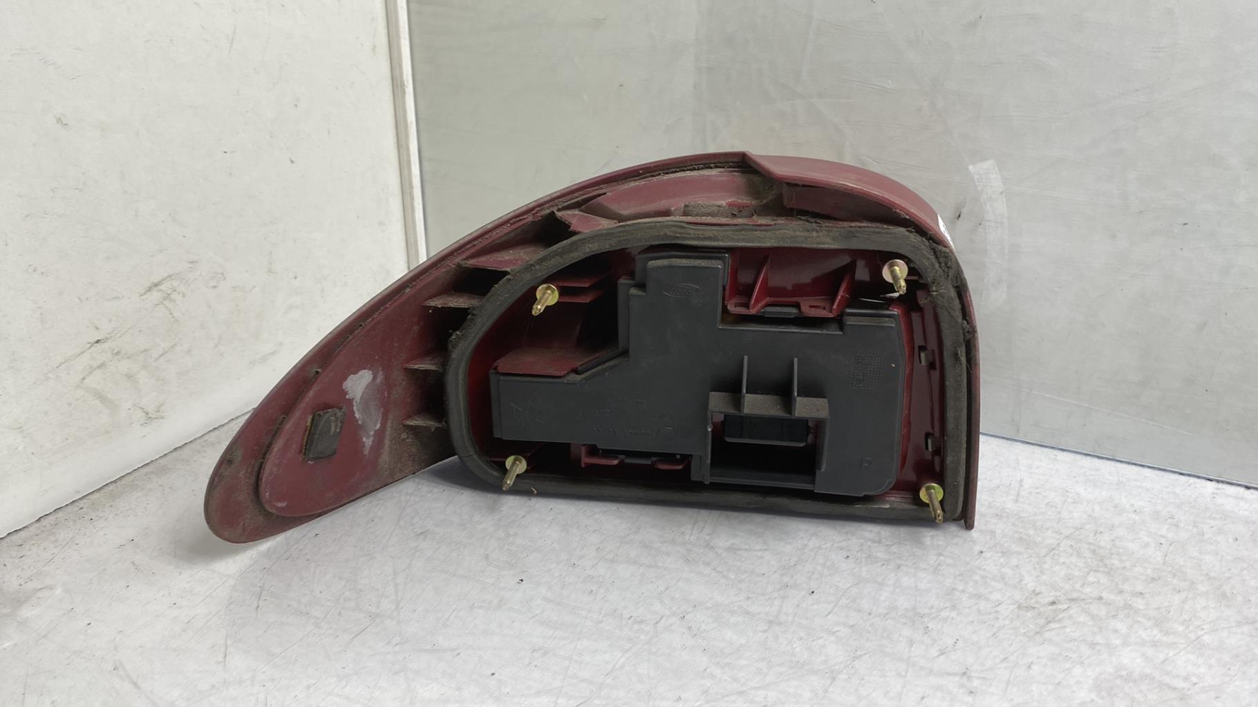 Fanale posteriore principale destro (luci) FORD MONDEO 1 PHASE 1 Gasolina - 1
