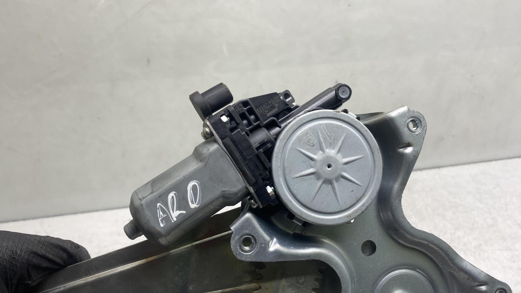Alzacristalli elettrico posteriore destro SUZUKI SWIFT 4 Diésel - 1