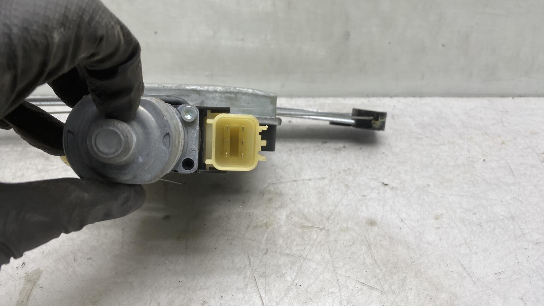 Alzacristalli elettrico posteriore sinistro FORD KUGA 2 PHASE 2 Diésel - 1