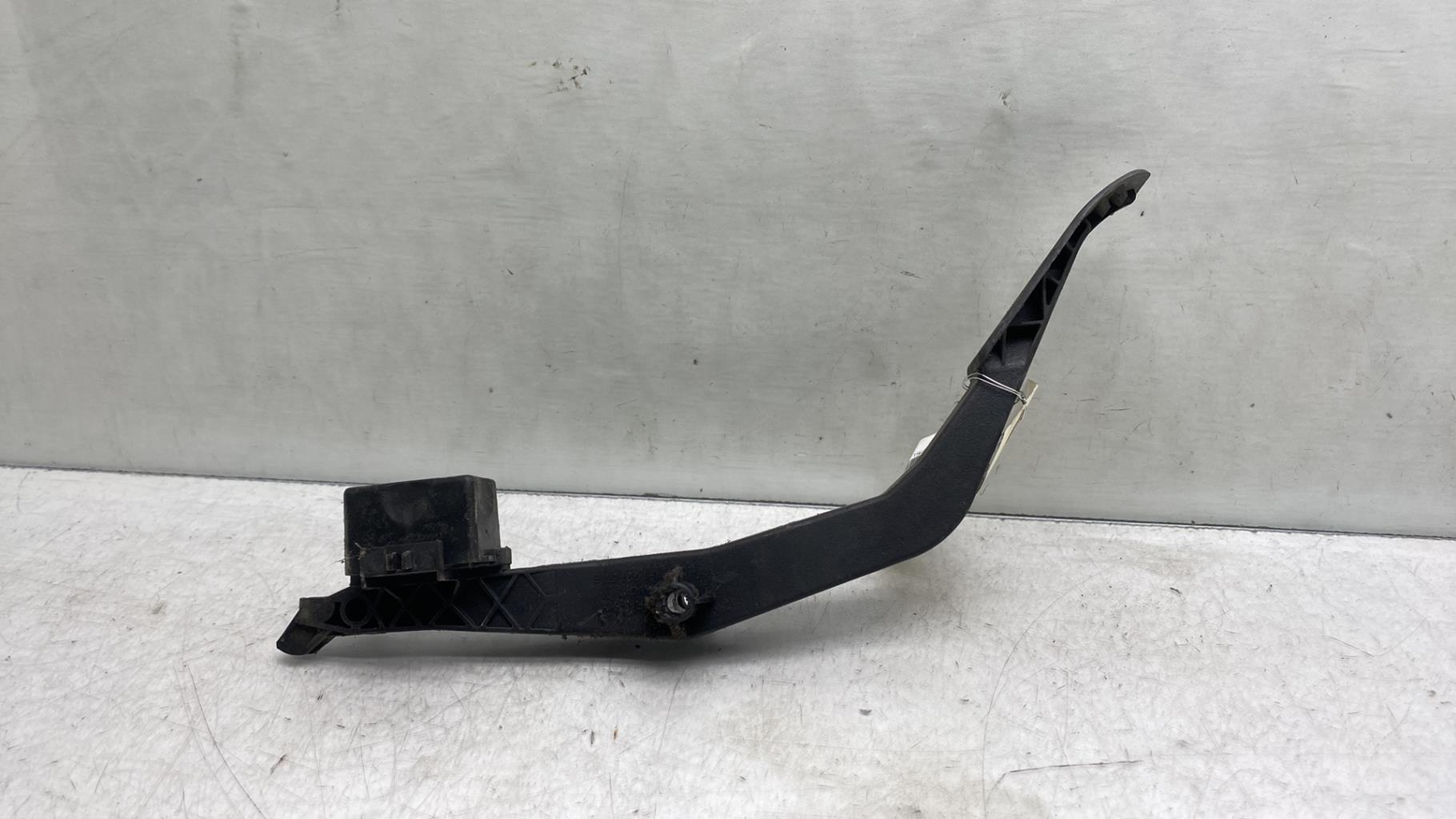 Pedale acceleratore VOLKSWAGEN GOLF 3 Diésel - 1