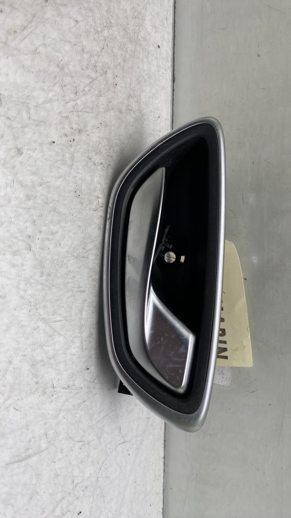 Maniglia interna posteriore destra RENAULT SCENIC 4 Diésel - 1