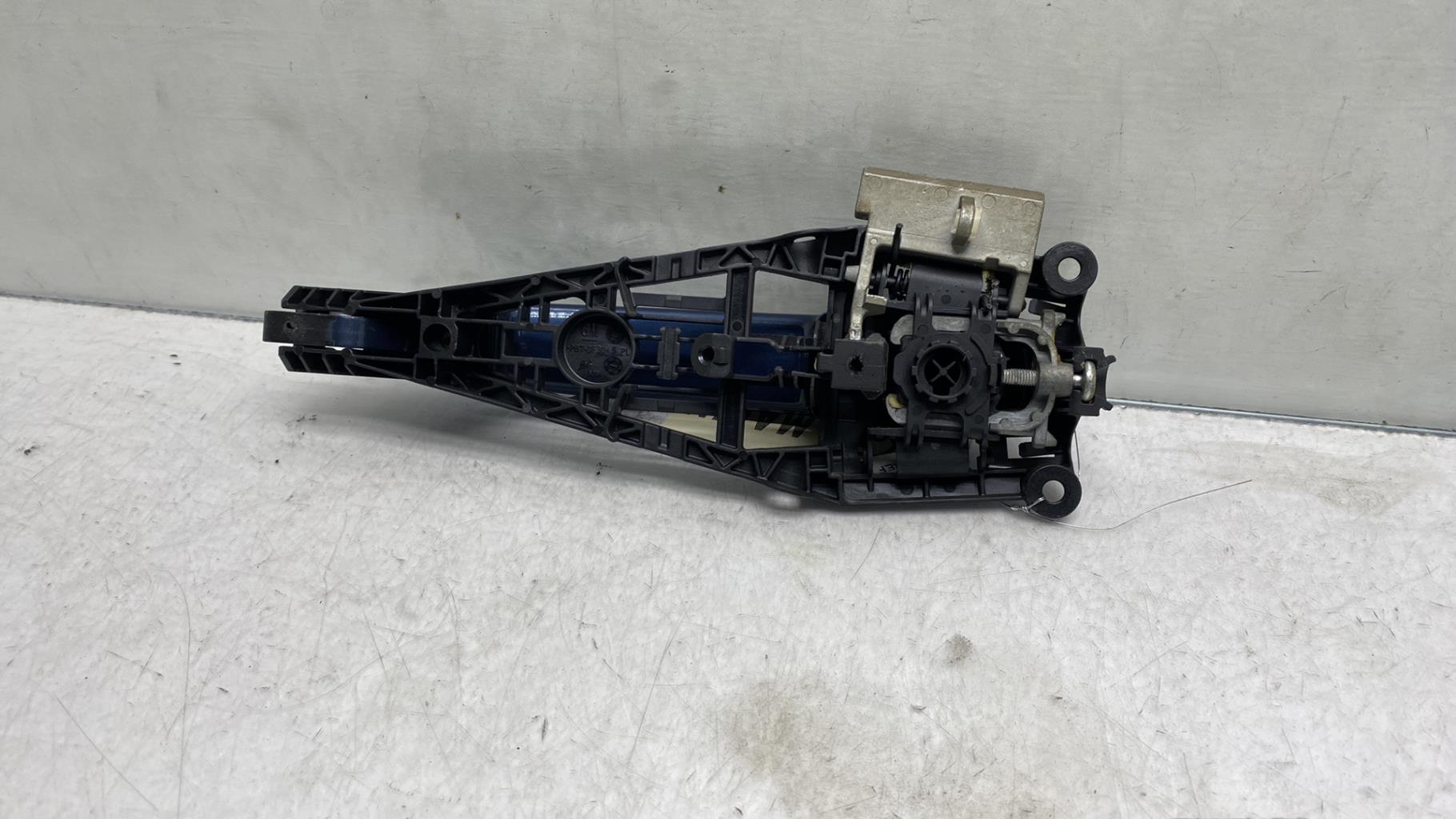 Maniglia portiera posteriore destra OPEL MOKKA 1 PHASE 1 Diésel - 1
