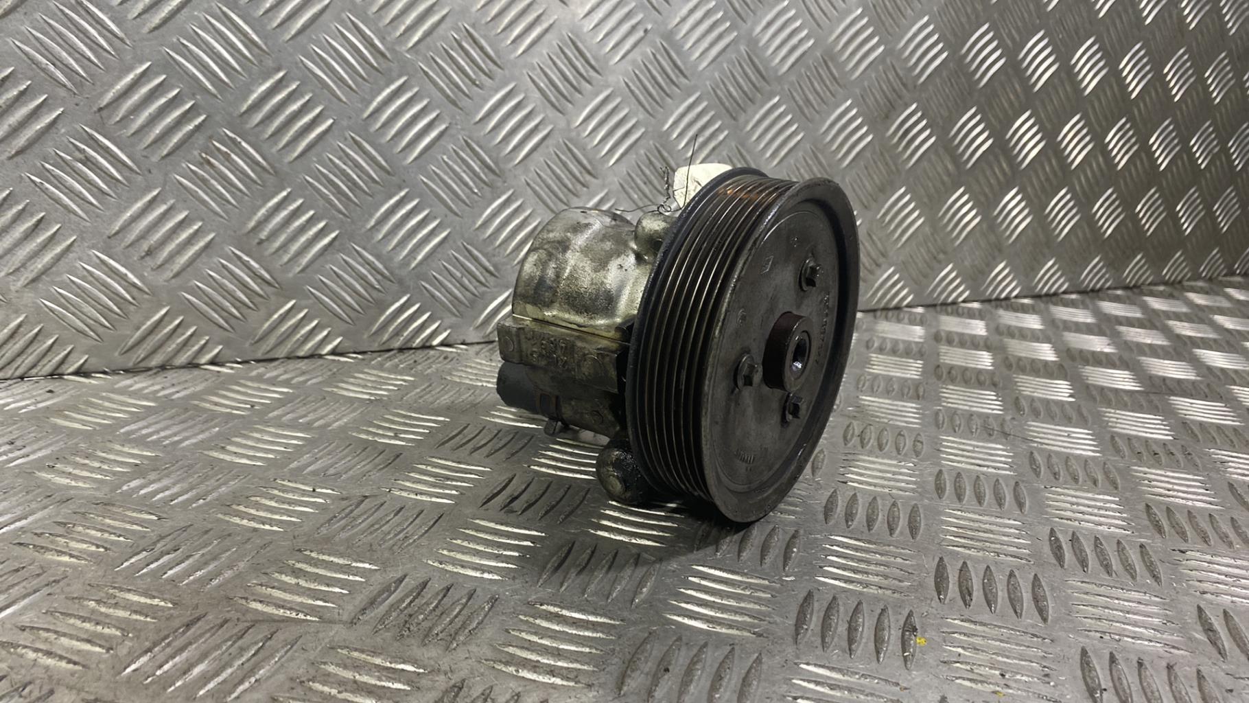Pompe de direction RENAULT LAGUNA 3 PHASE 1 Diesel - 1