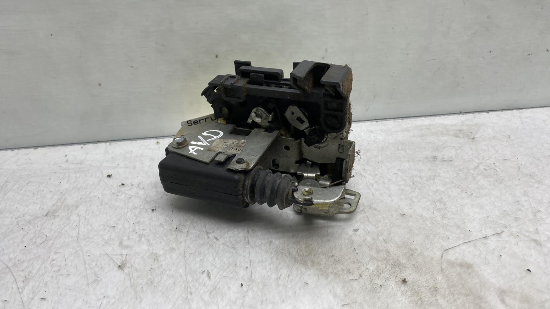 Serrure avant droit DACIA DUSTER 1 PHASE 1 Diesel - 1
