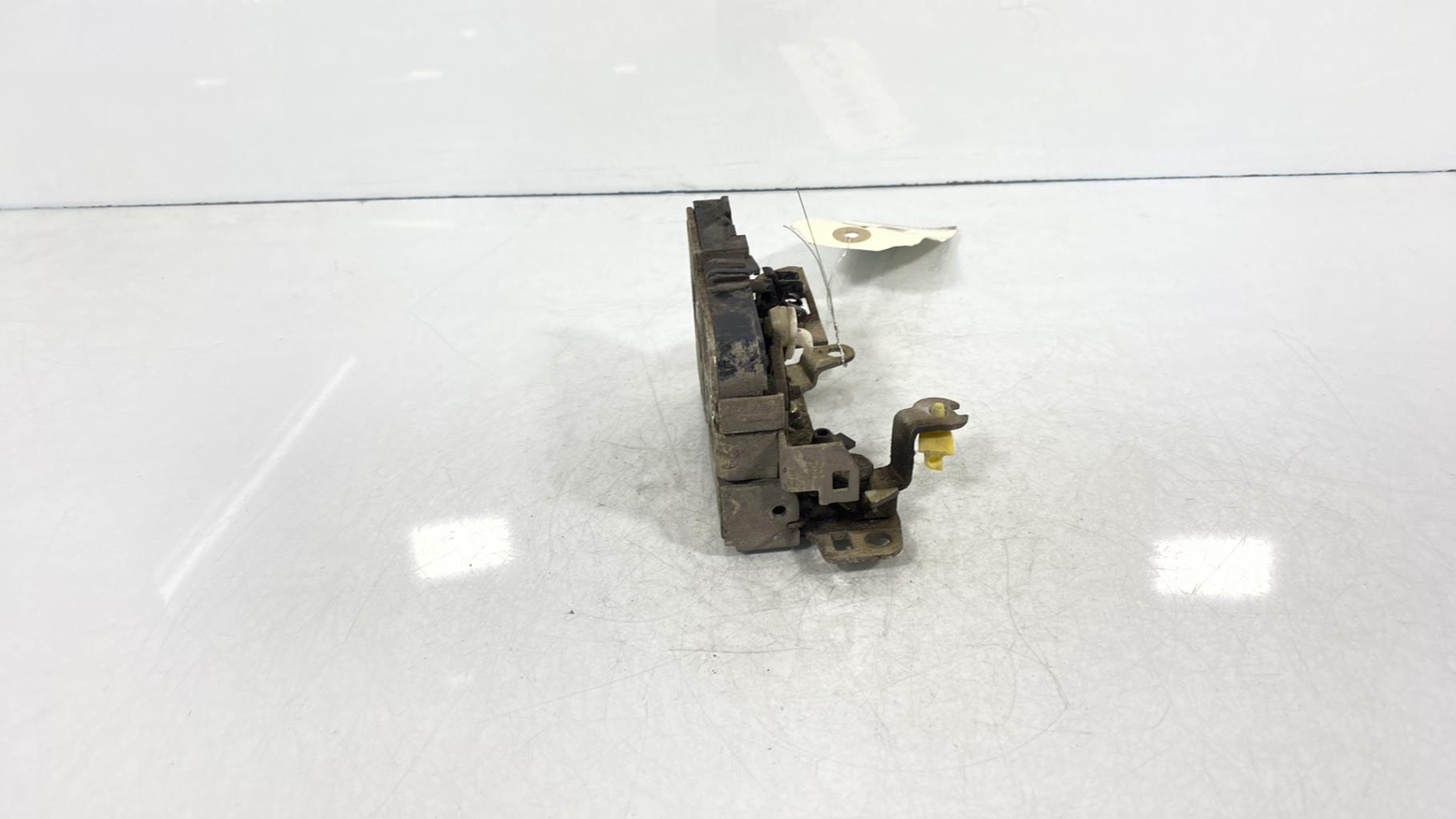Serrure avant gauche RENAULT MASTER 2 PHASE 1 Diesel - 1