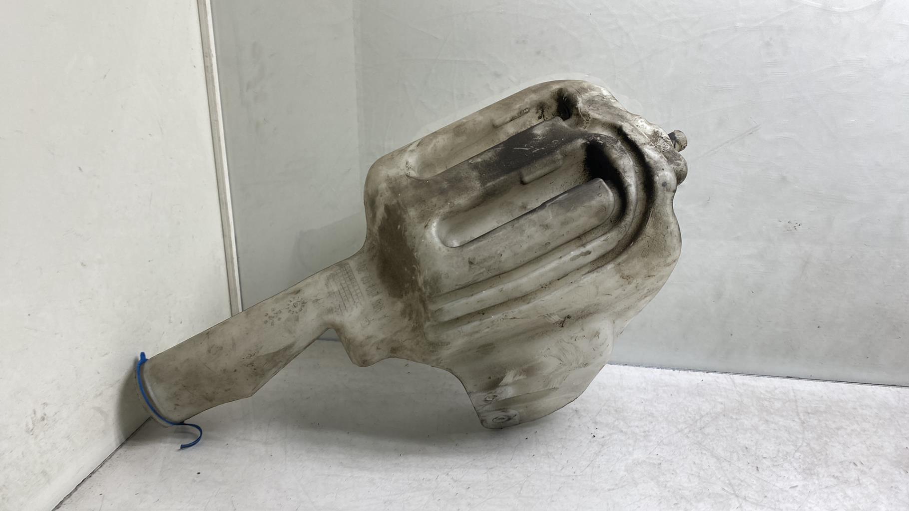 Vase de lave glace MERCEDES SPRINTER 2 PHASE 1 Diesel - 1