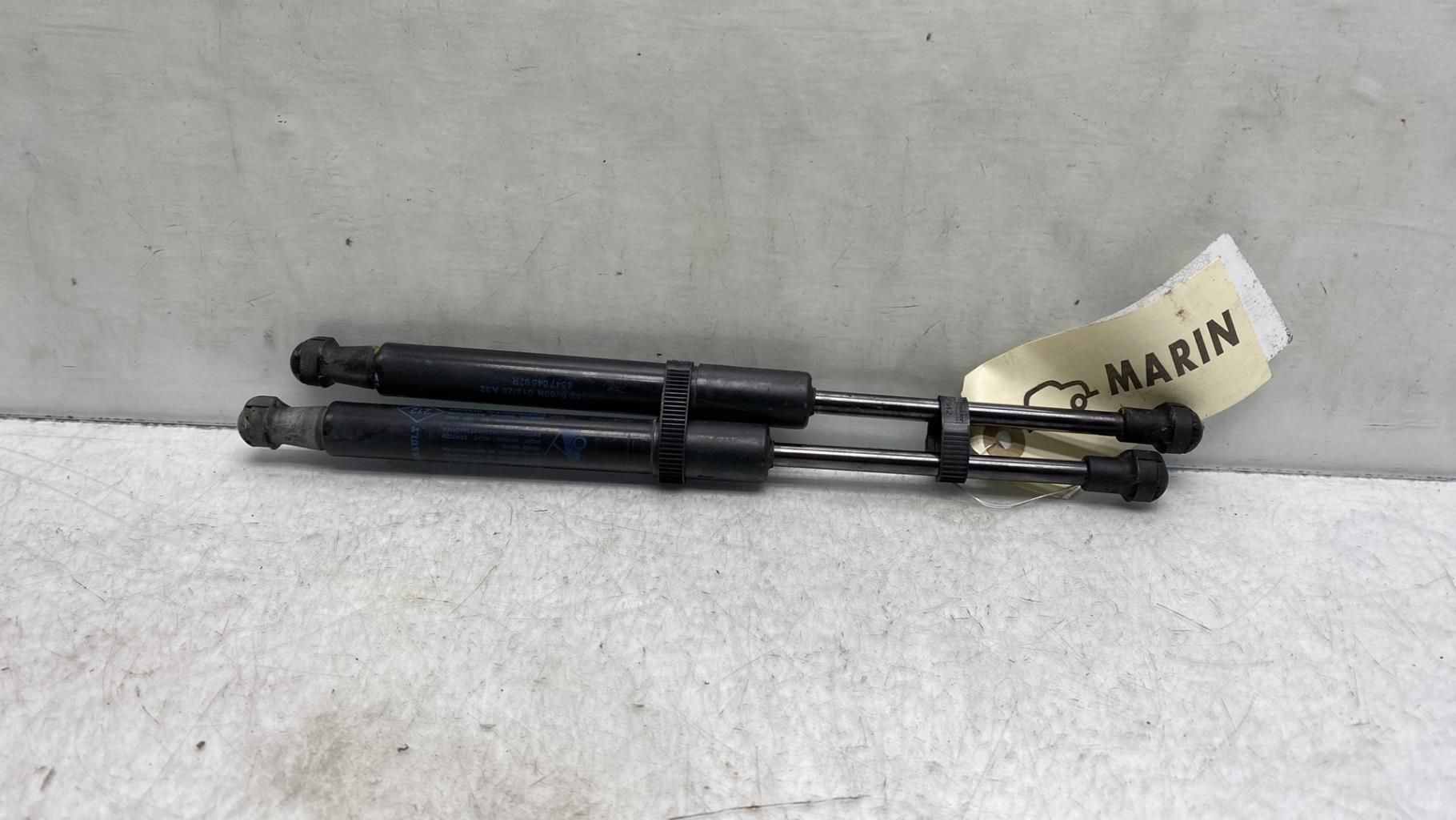 Verin de capot RENAULT SCENIC 4 Diesel - 1
