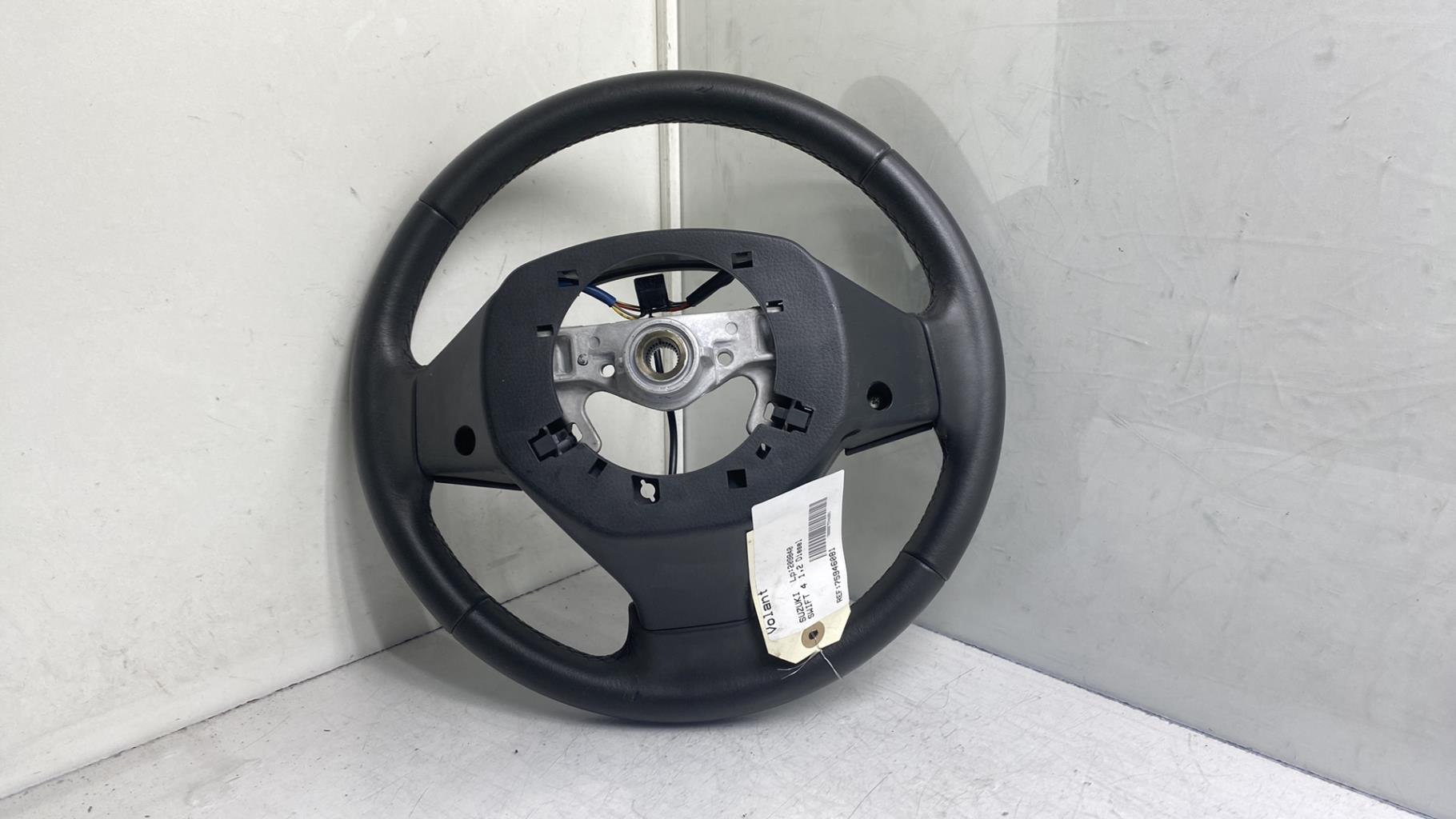 Volant SUZUKI SWIFT 4 Diesel - 1