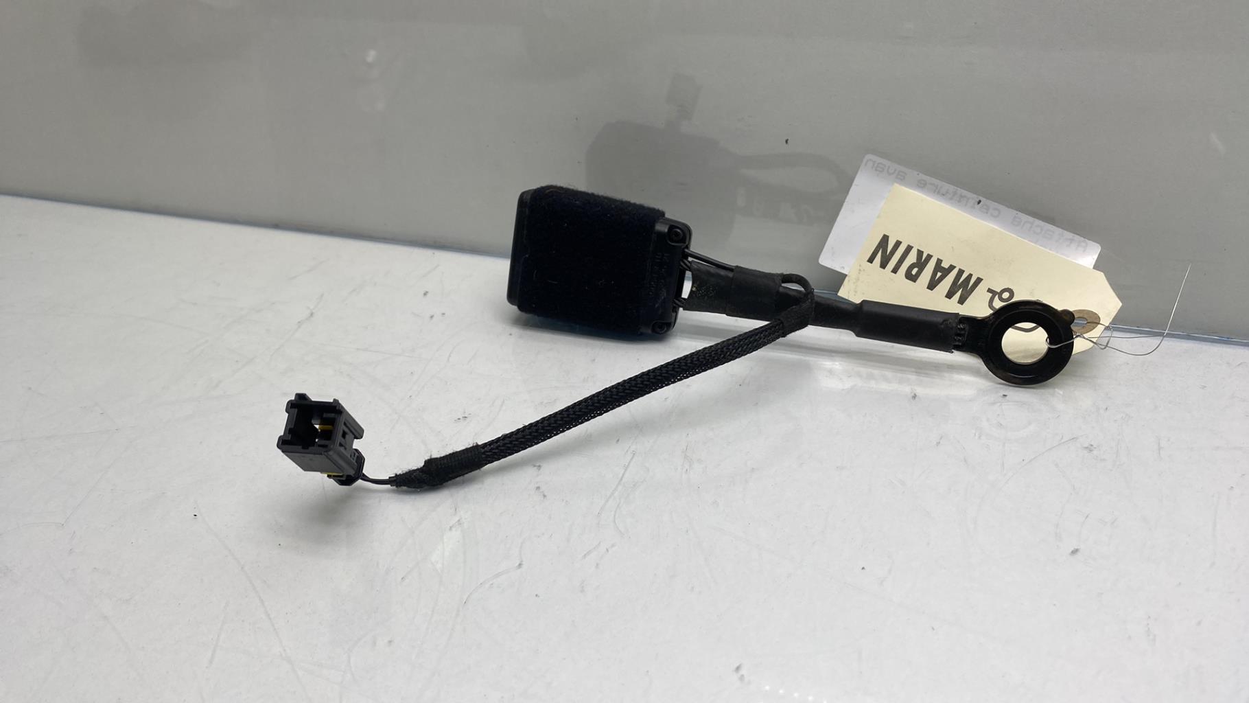 Aggancio cintura sicurezza anteriore sinistro PEUGEOT 208 2 Diésel - 1