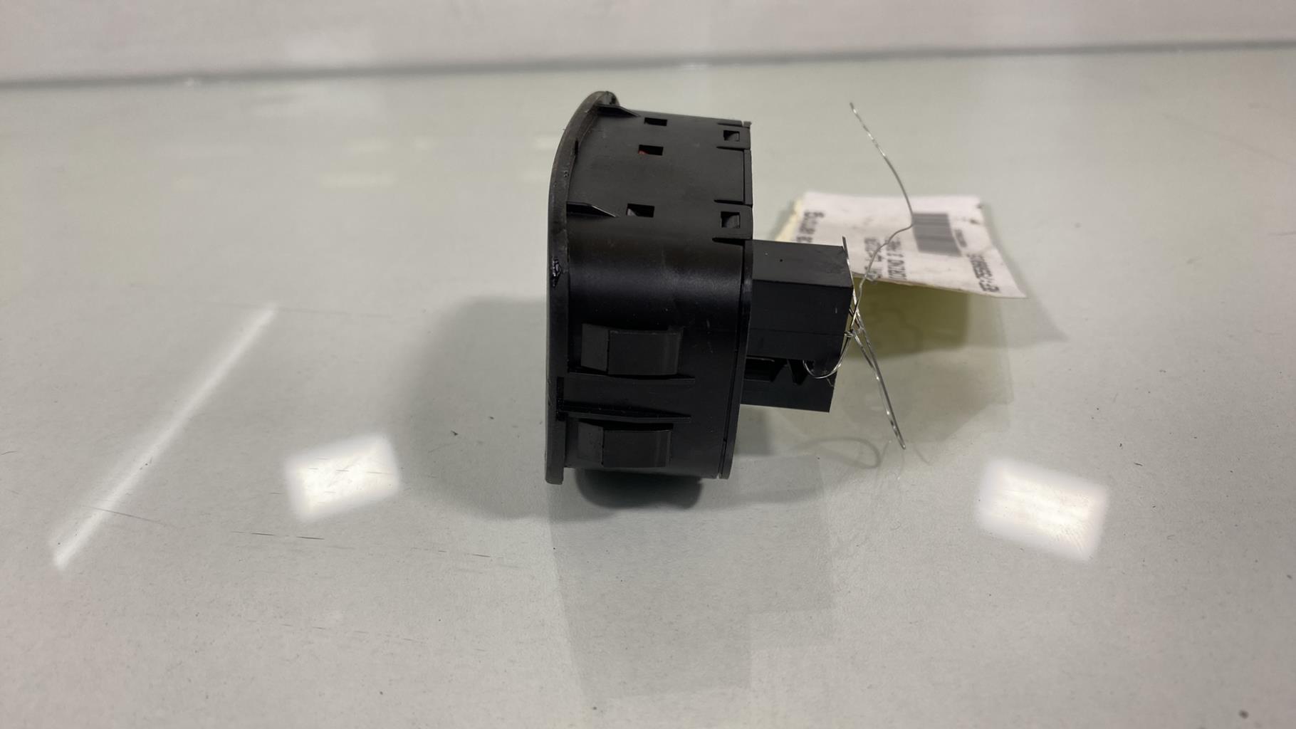 Interruttore luci emergenza FIAT FIORINO 3 PHASE 1  - 1