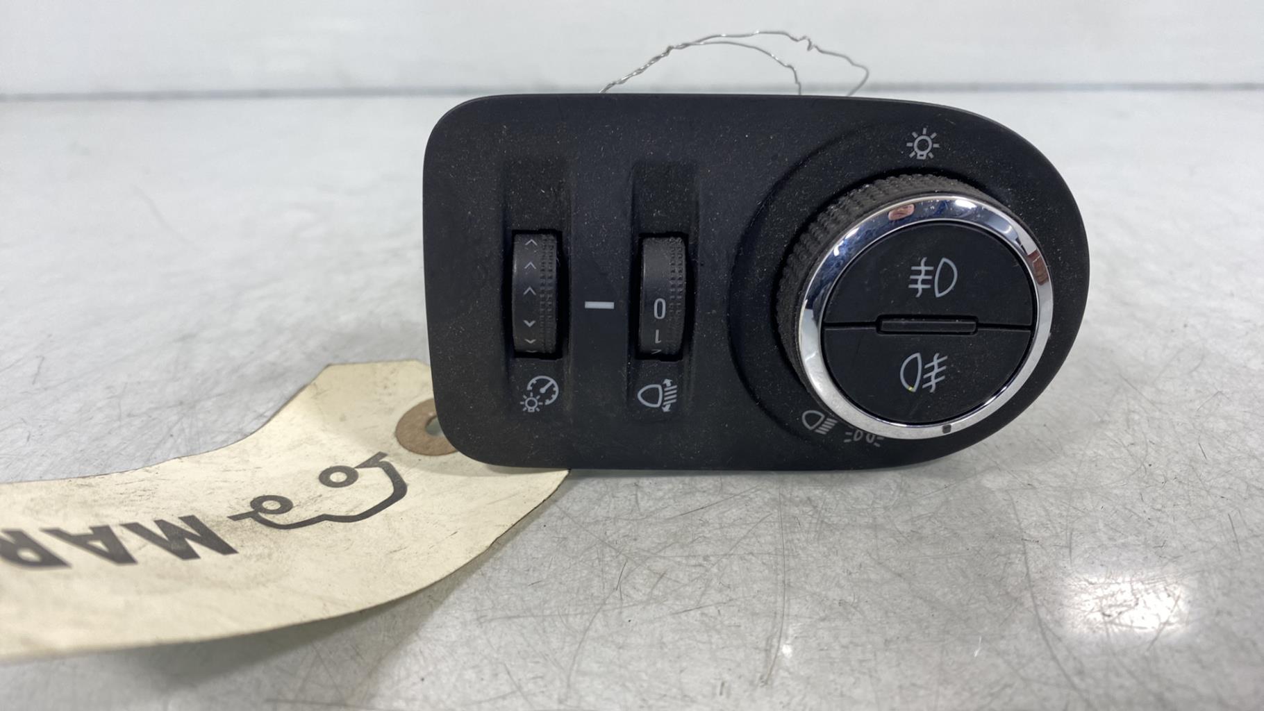 Commande de phare OPEL CORSA D PHASE 1 Diesel - 1