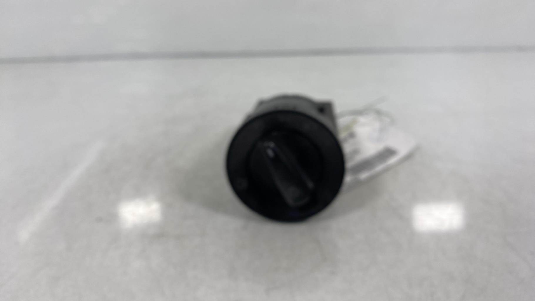 Commande de phare VOLKSWAGEN GOLF 4 Diesel - 1