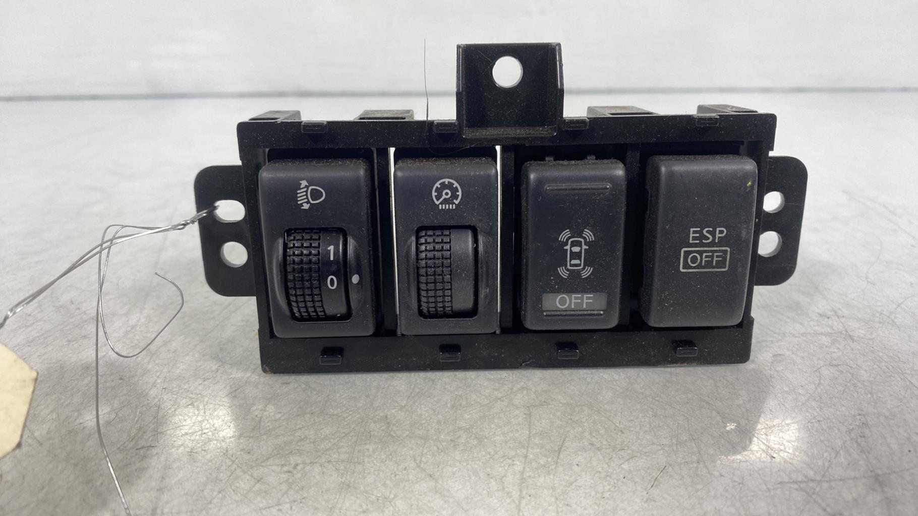 Commande de phare RENAULT KOLEOS 1 PHASE 1 Diesel - 1