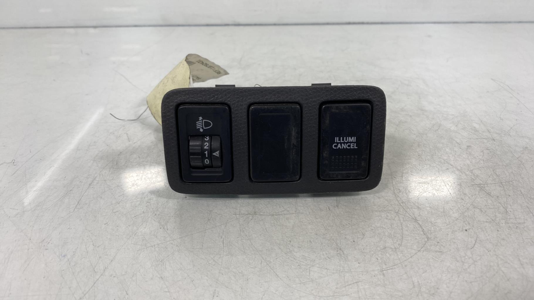 Commande de phare SUZUKI SWIFT 3 Diesel - 1
