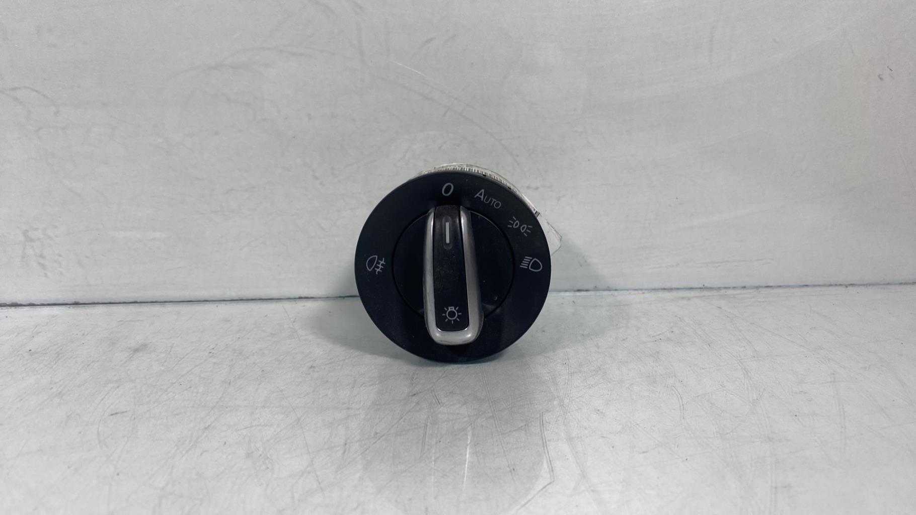 Commande de phare VOLKSWAGEN GOLF 6 Essence - 1