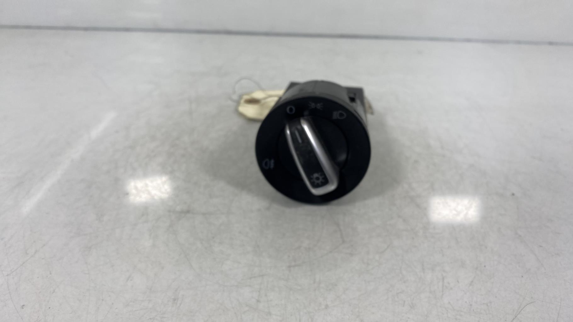 Commande de phare VOLKSWAGEN POLO 5 PHASE 1 Diesel - 1