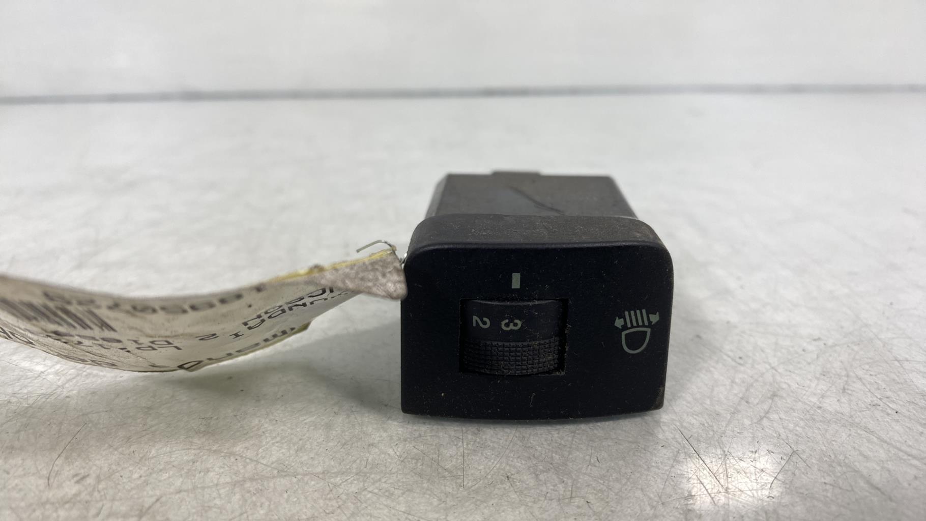 Commande de phare HYUNDAI TUCSON 1 Diesel - 1
