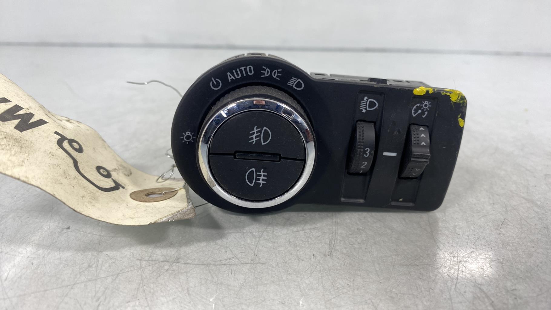 Commande de phare OPEL MOKKA 1 PHASE 1 Diesel - 1