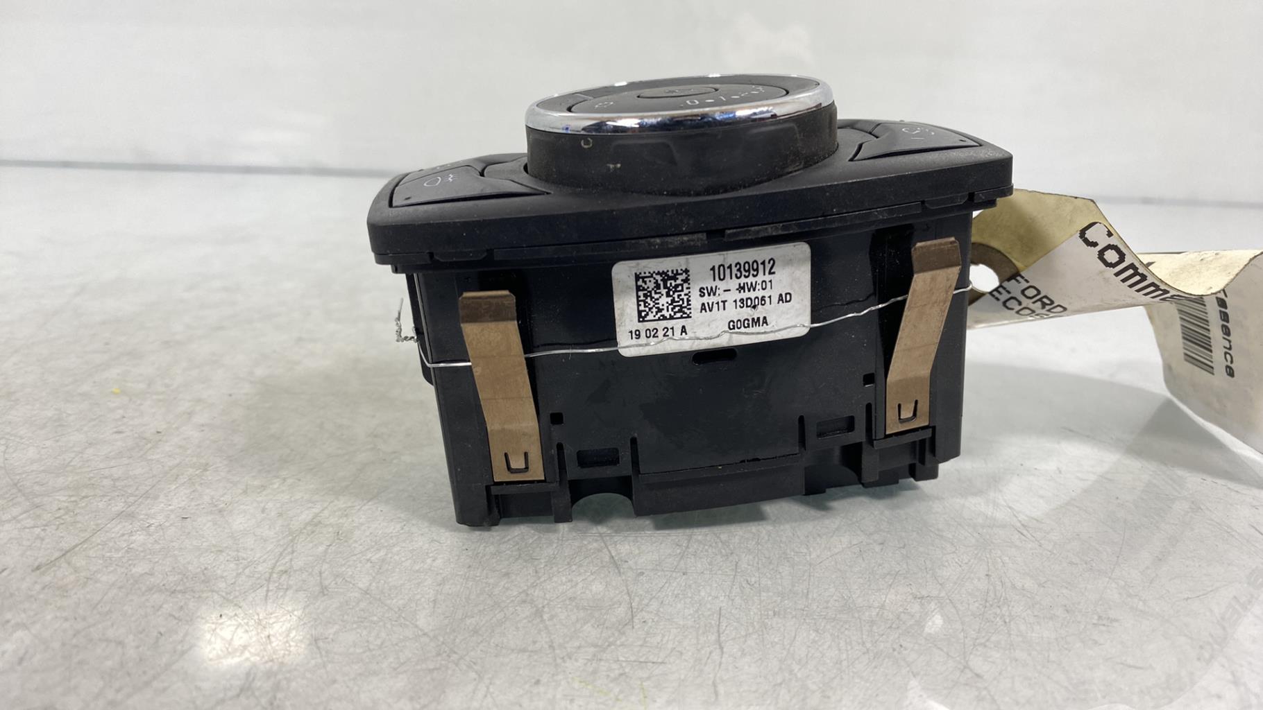 Commande de phare FORD ECOSPORT PHASE 3 Essence - 1