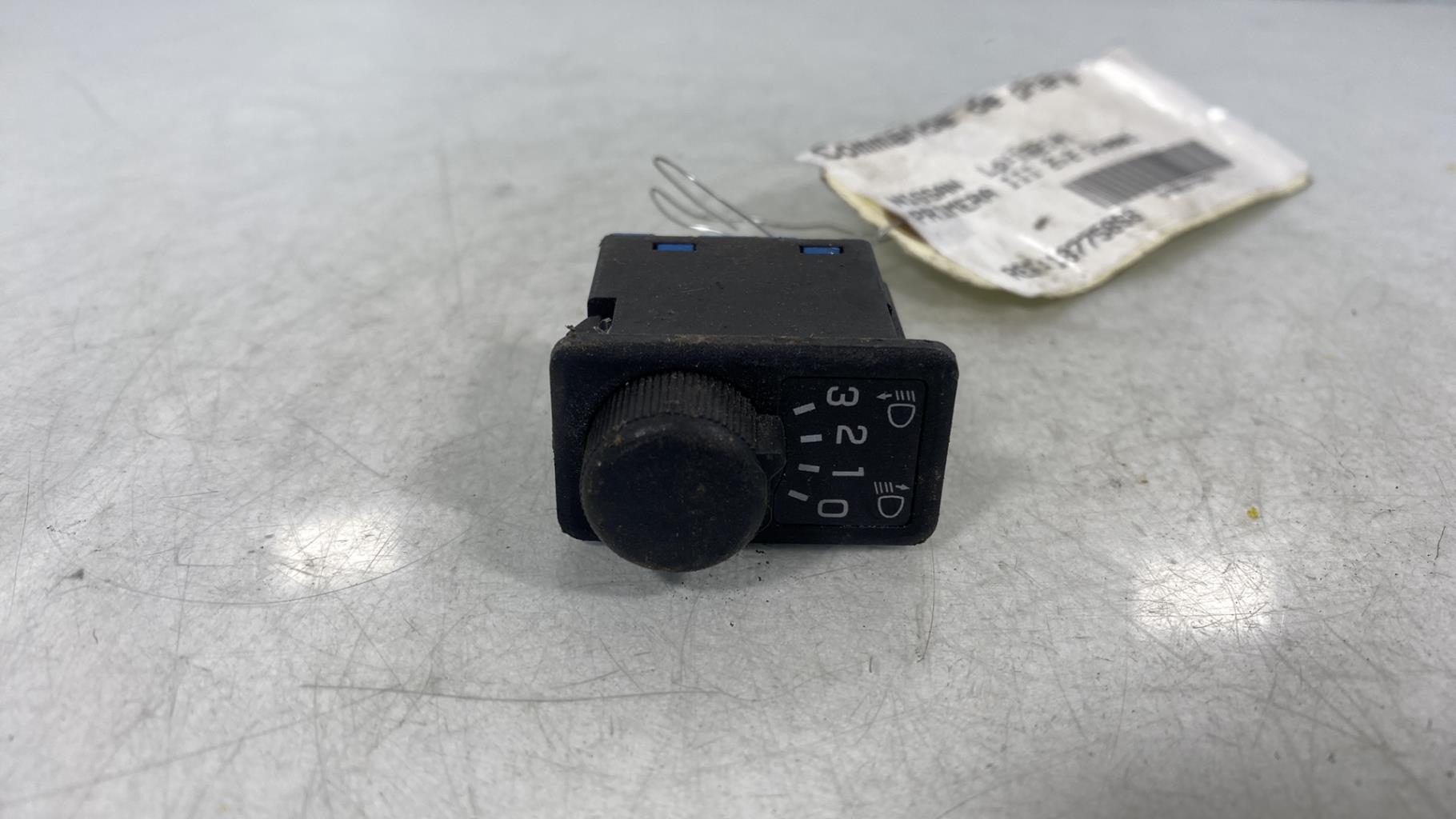 Commande de phare NISSAN PRIMERA 4 Diesel - 1