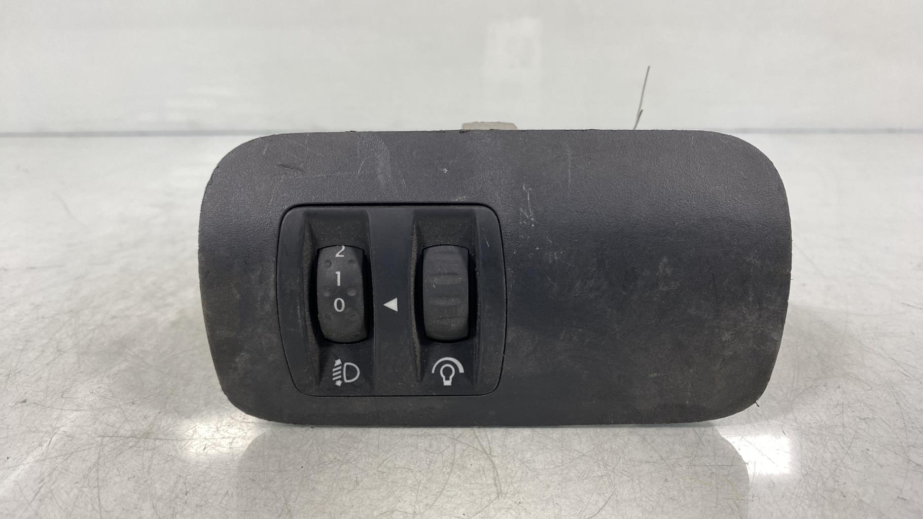 Commande de phare RENAULT MEGANE 2 PHASE 1 Diesel - 1
