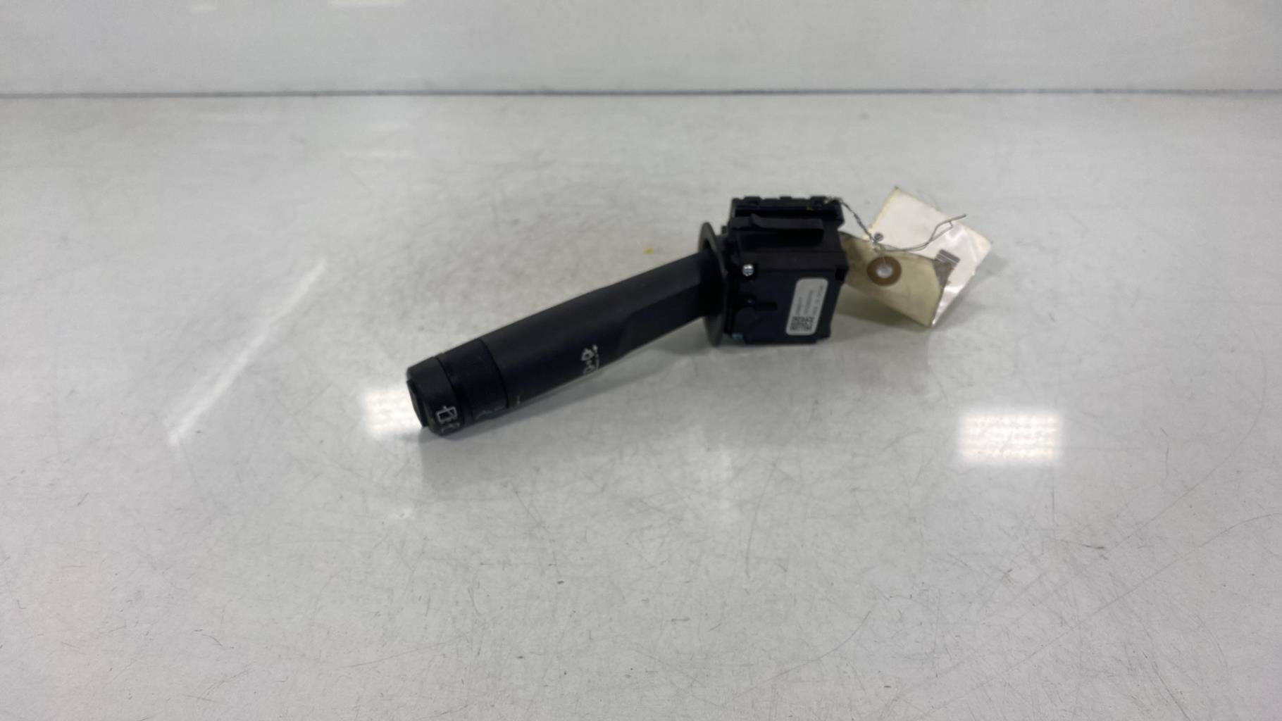 Commodo d'essuie glaces CHEVROLET AVEO 2 Essence - 1
