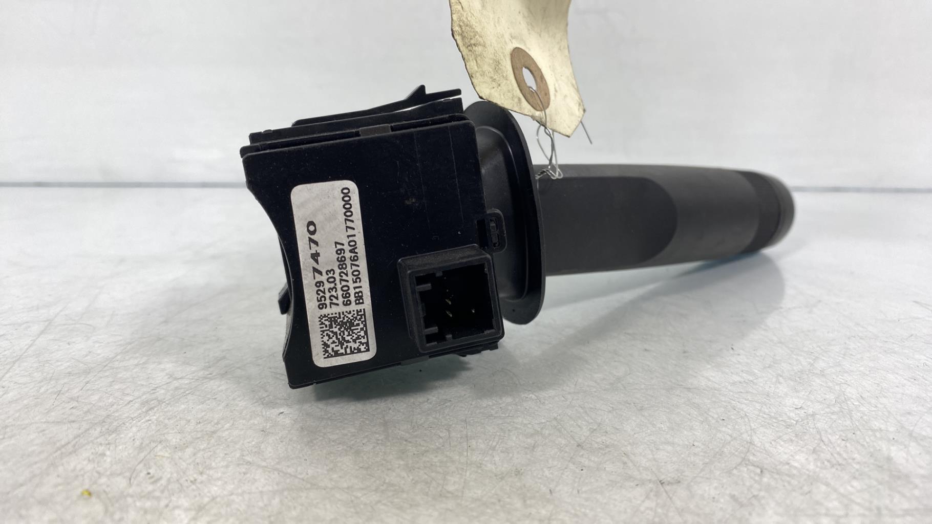 Commodo d'essuie glaces OPEL KARL Essence - 1