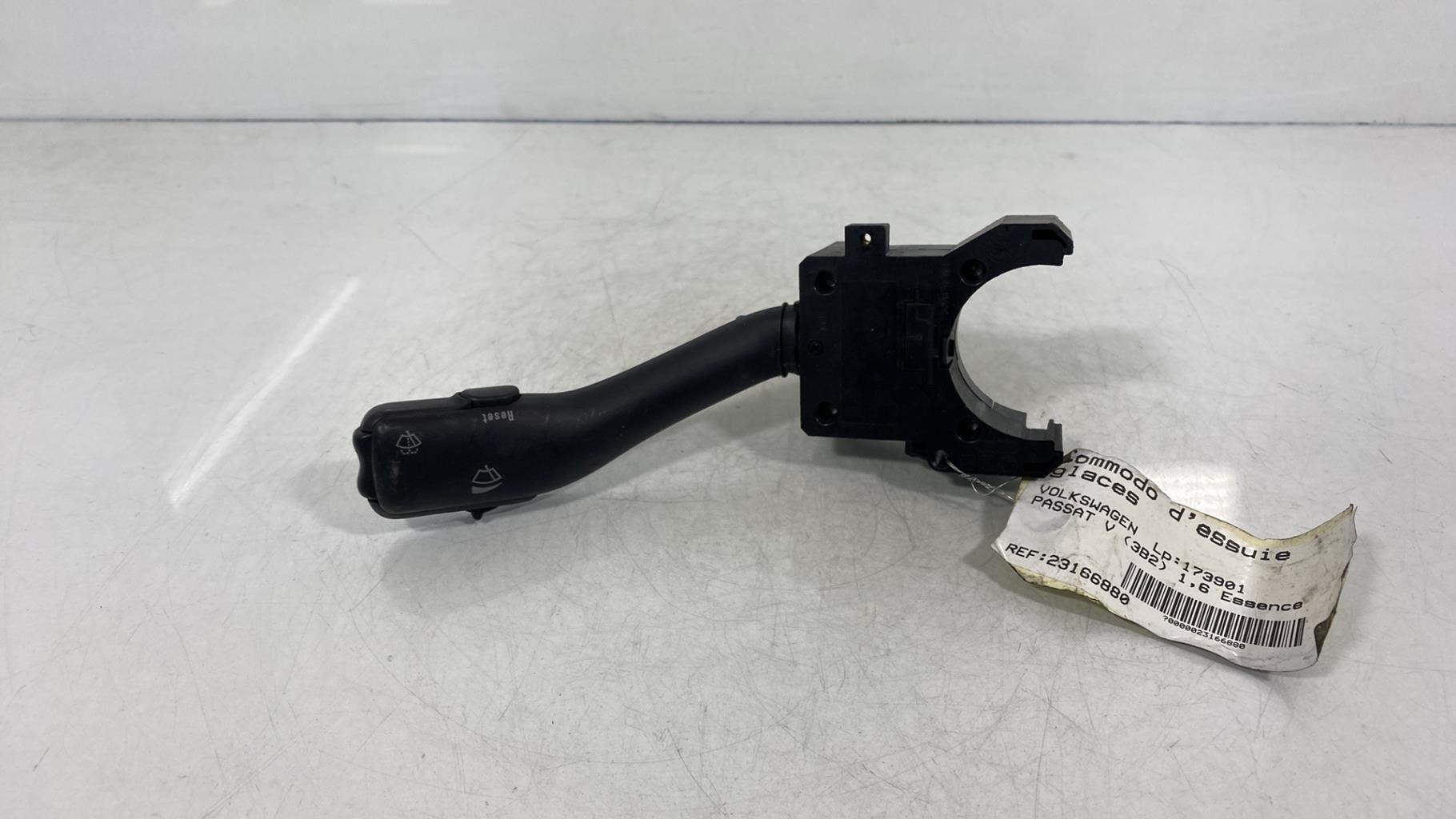 Devio tergicristalli VOLKSWAGEN PASSAT 4 PHASE 1 Gasolina - 1