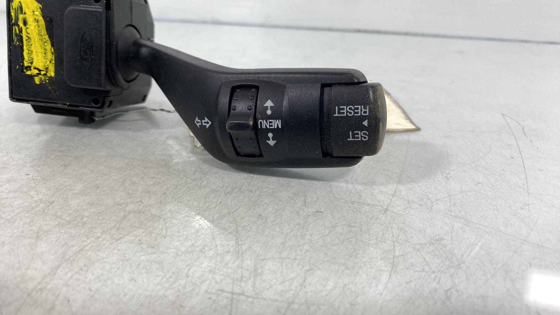 Commodo phare FORD FOCUS 2 PHASE 2 Diesel - 1