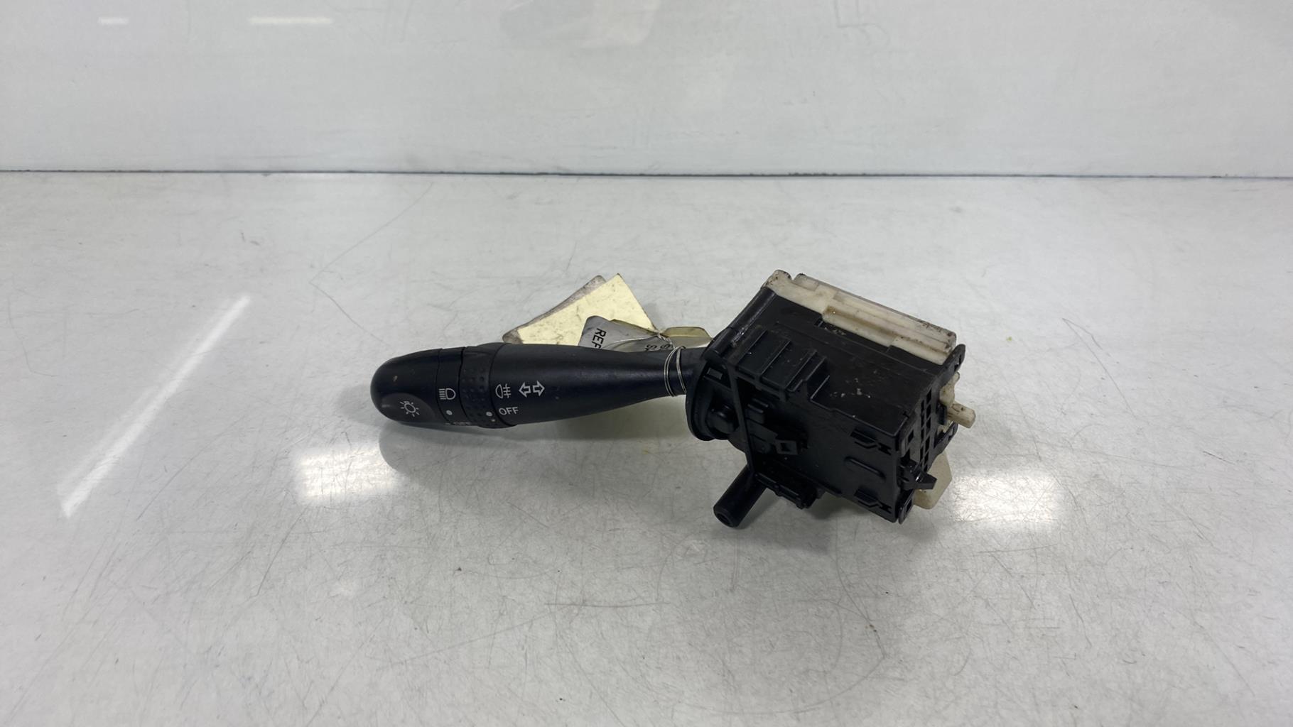 Commodo phare SUZUKI SWIFT 3 Diesel - 1