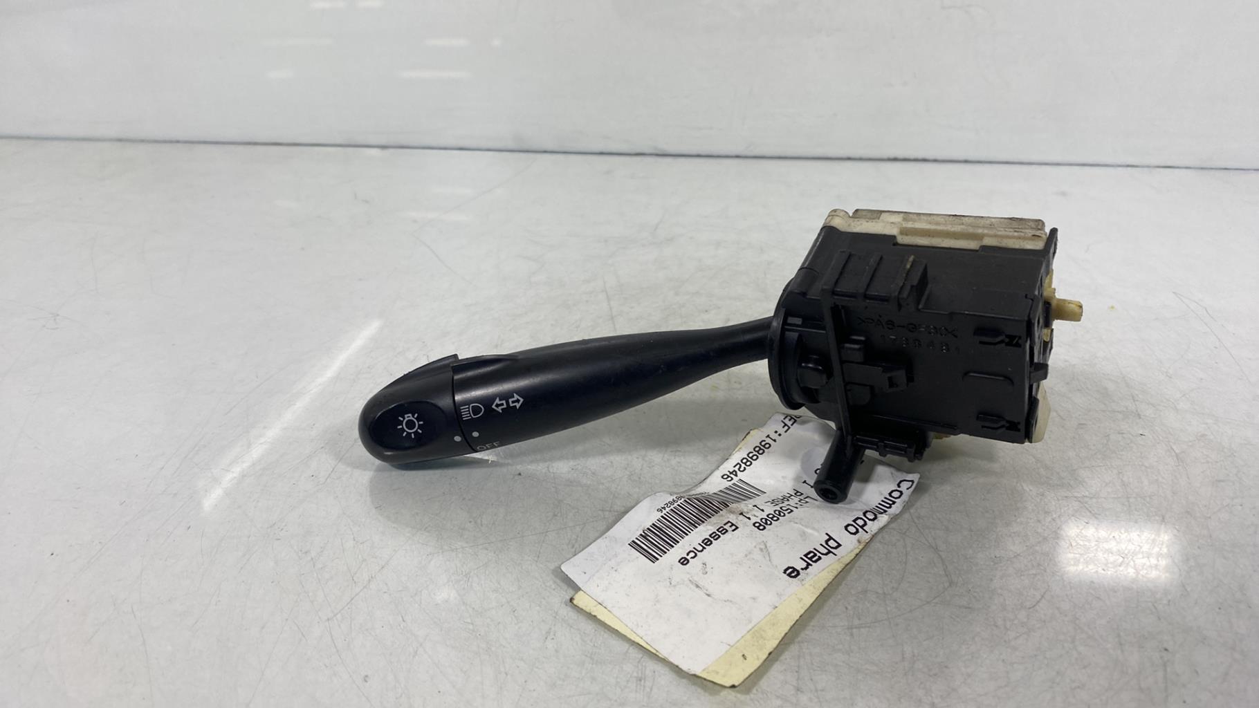 Commodo phare TOYOTA YARIS 1 PHASE 1 Essence - 1