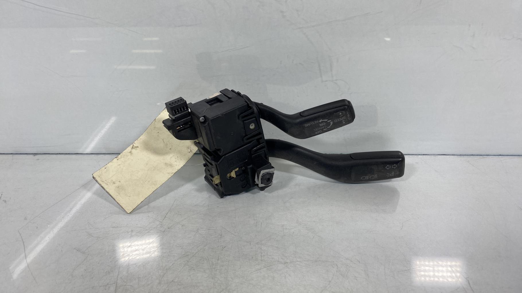 Commodo phare AUDI A3 2 SPORTBACK PHASE 1 Diesel - 1