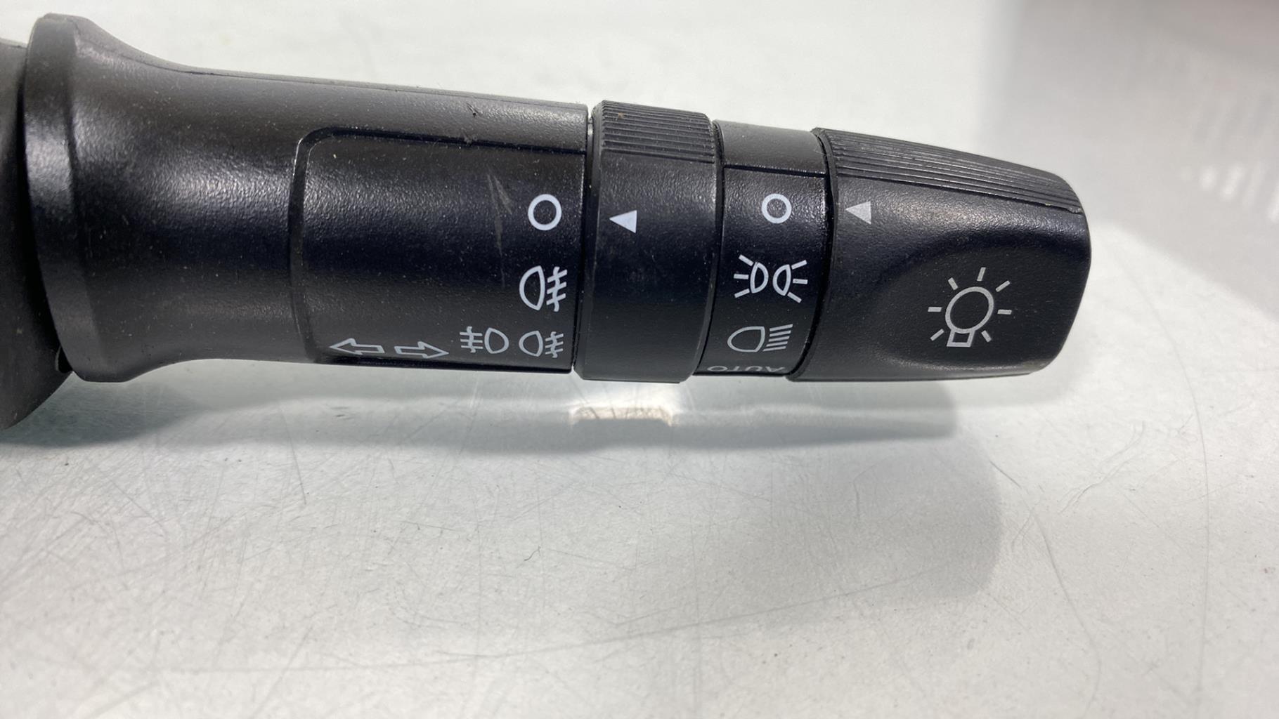 Commodo phare KIA PICANTO 2 PHASE 1 Essence - 1