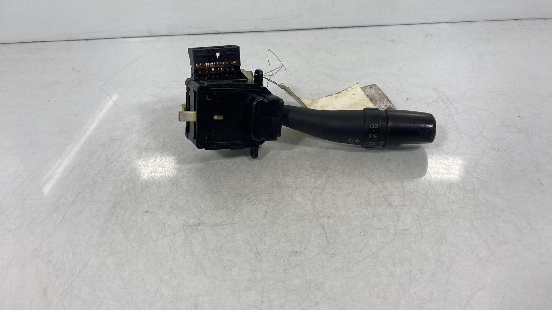 Commodo phare HYUNDAI ELANTRA 1 Diesel - 1