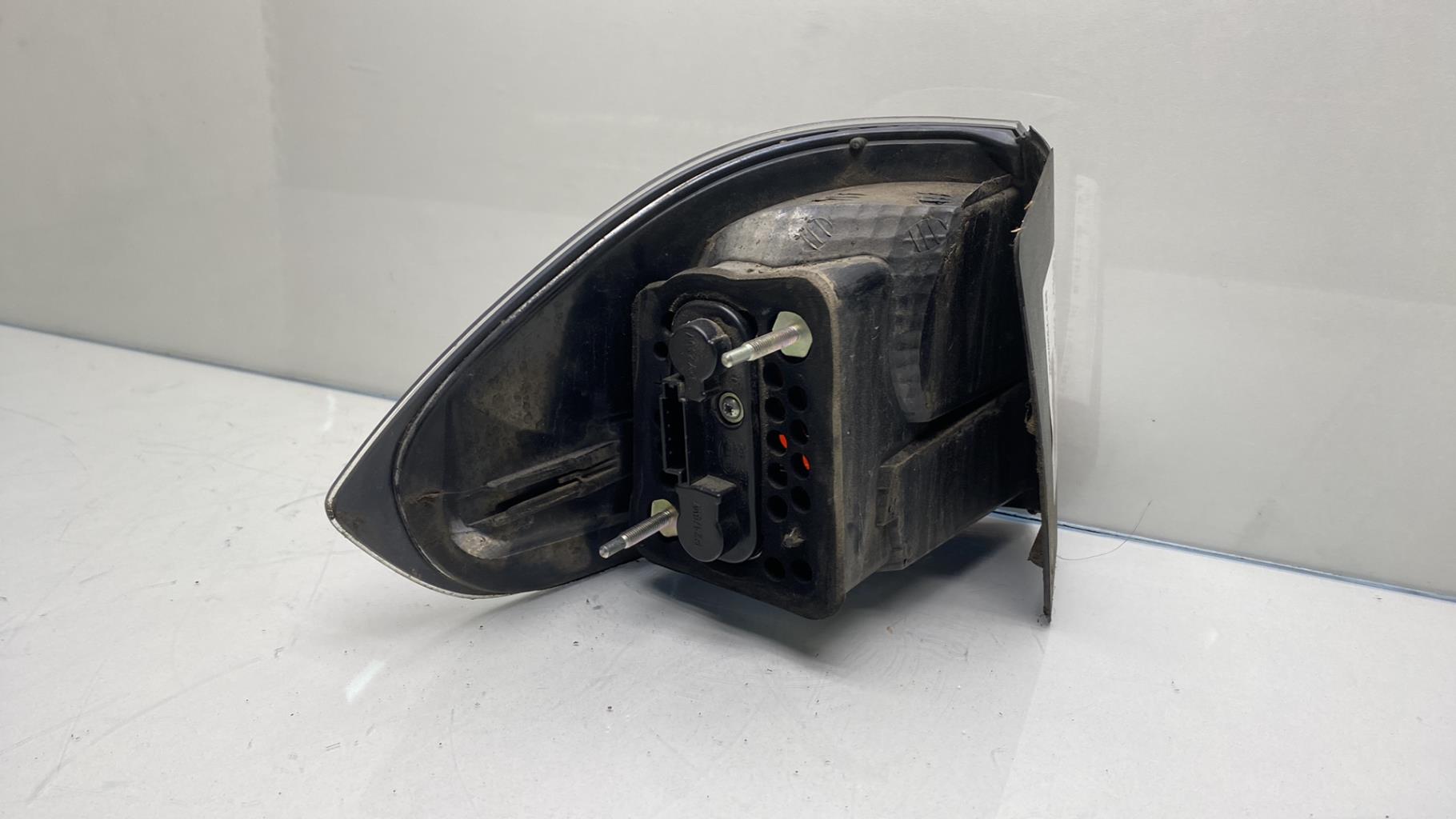 Fanale posteriore principale destro (luci) FORD S-MAX 1 PHASE 1 Diésel - 1