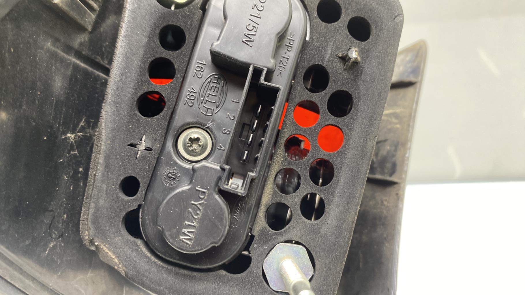 Fanale posteriore principale sinistro (luci) FORD S-MAX 1 PHASE 1 Diésel - 1