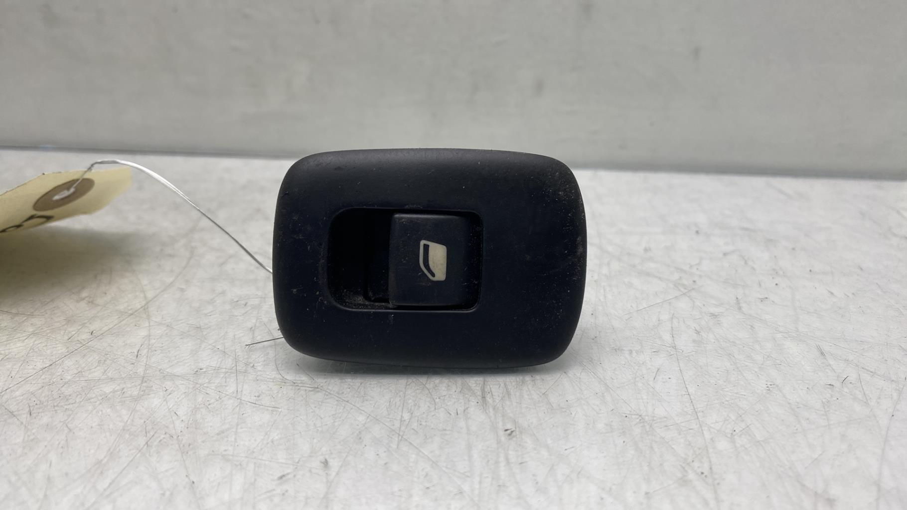 Interruttore lavacristalli posteriore destro CITROEN C3 PICASSO PHASE 1 Diésel - 1