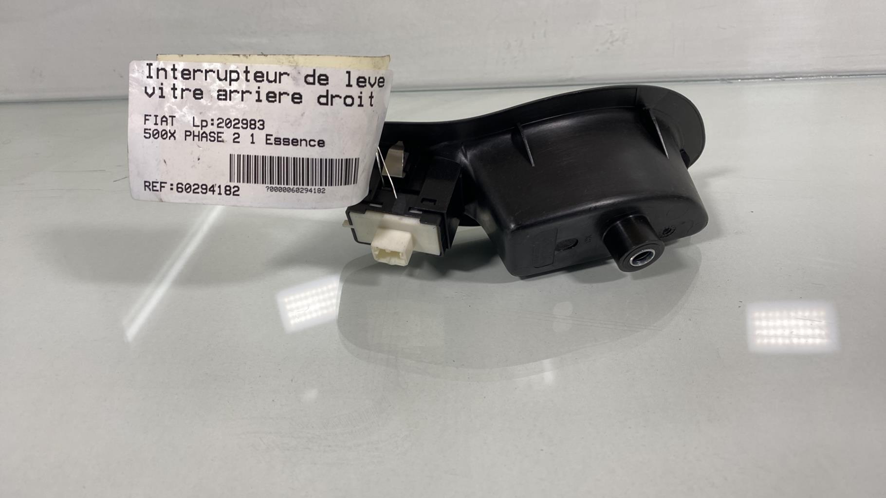 Interruttore lavacristalli posteriore destro FIAT 500X PHASE 2 Gasolina - 1