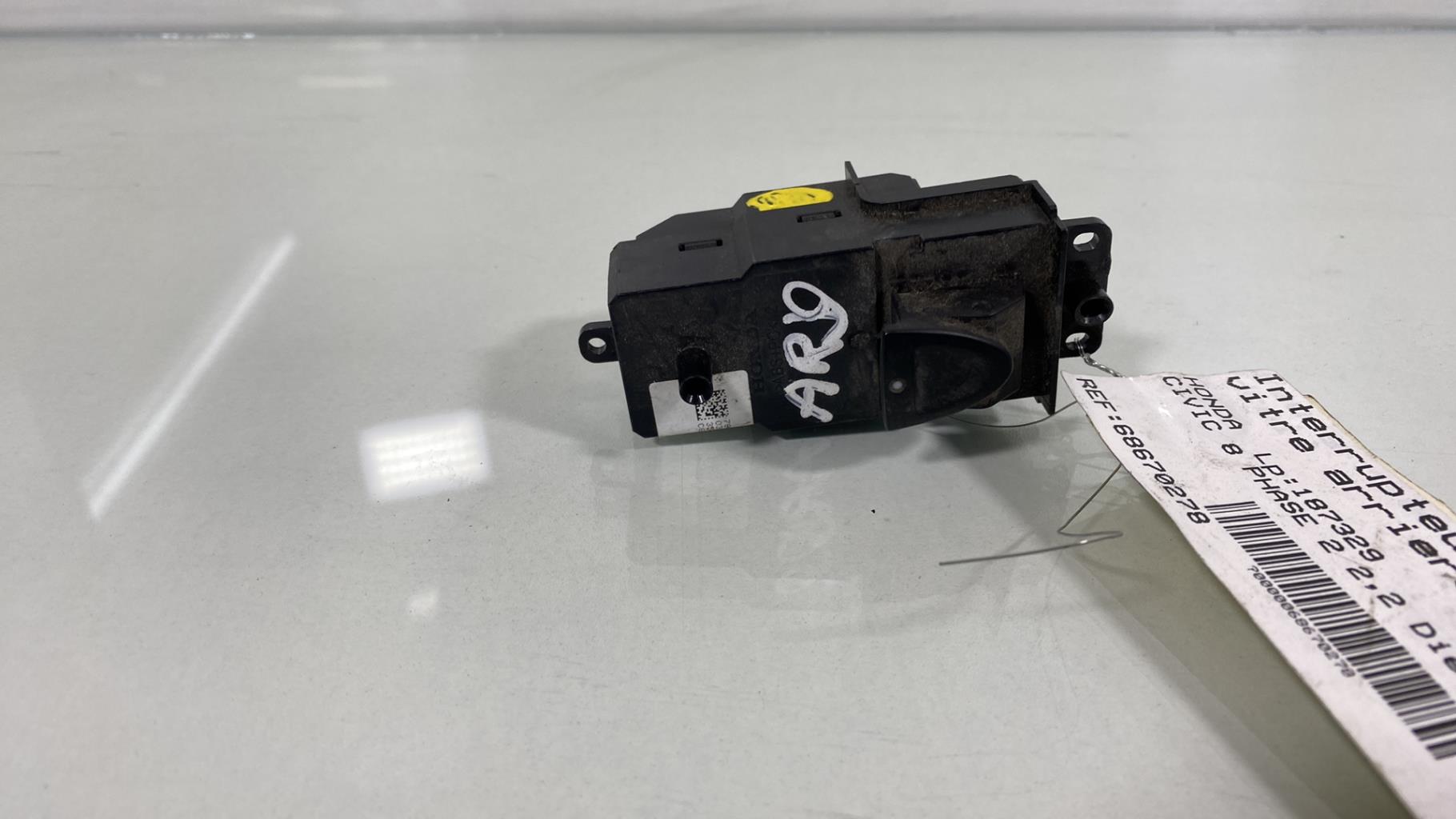 Interruttore lavacristalli posteriore destro HONDA CIVIC 8 PHASE 2 Diésel - 1