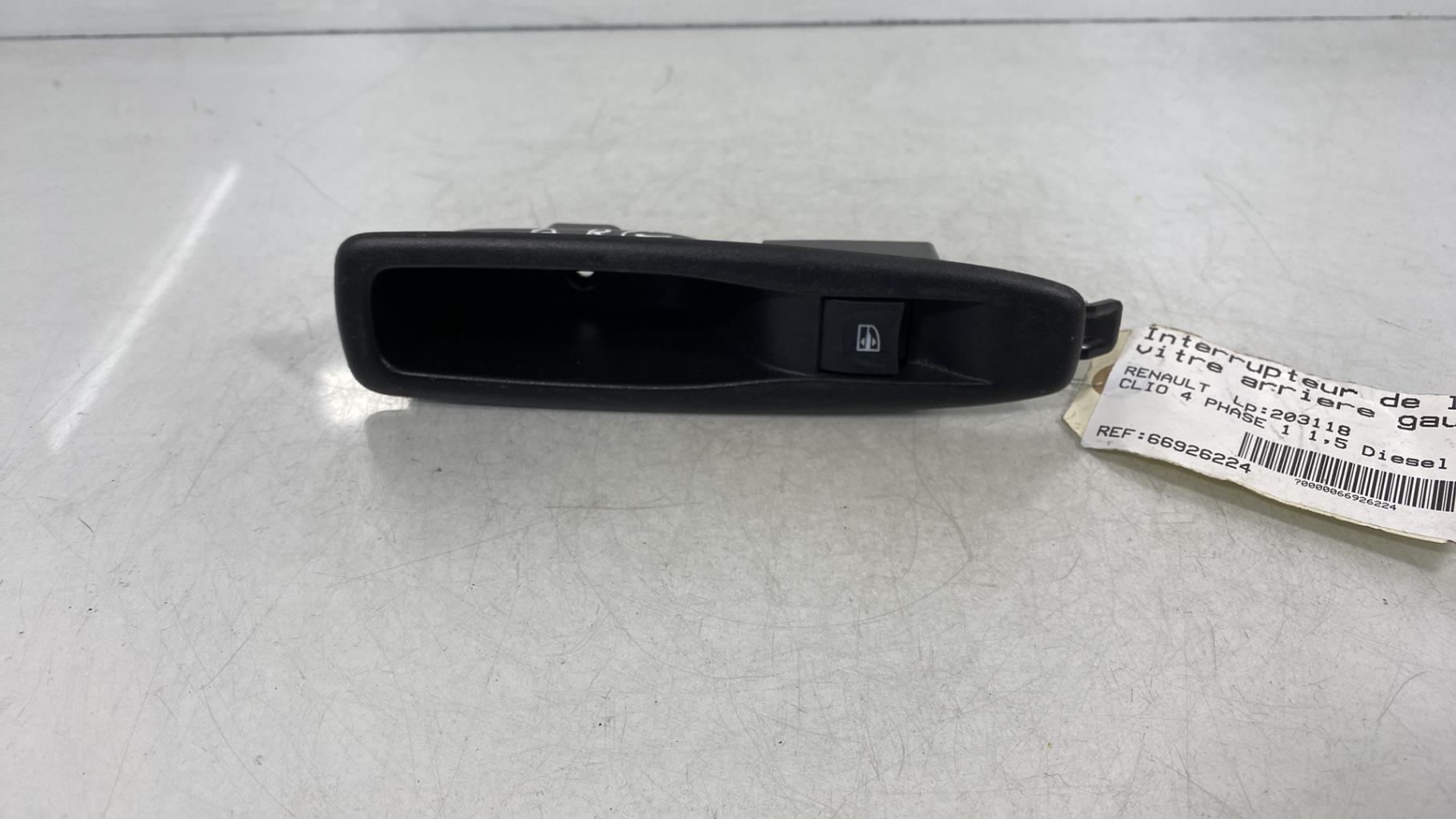 Interruttore lavacristalli posteriore sinistro RENAULT CLIO 4 PHASE 1 Diésel - 1