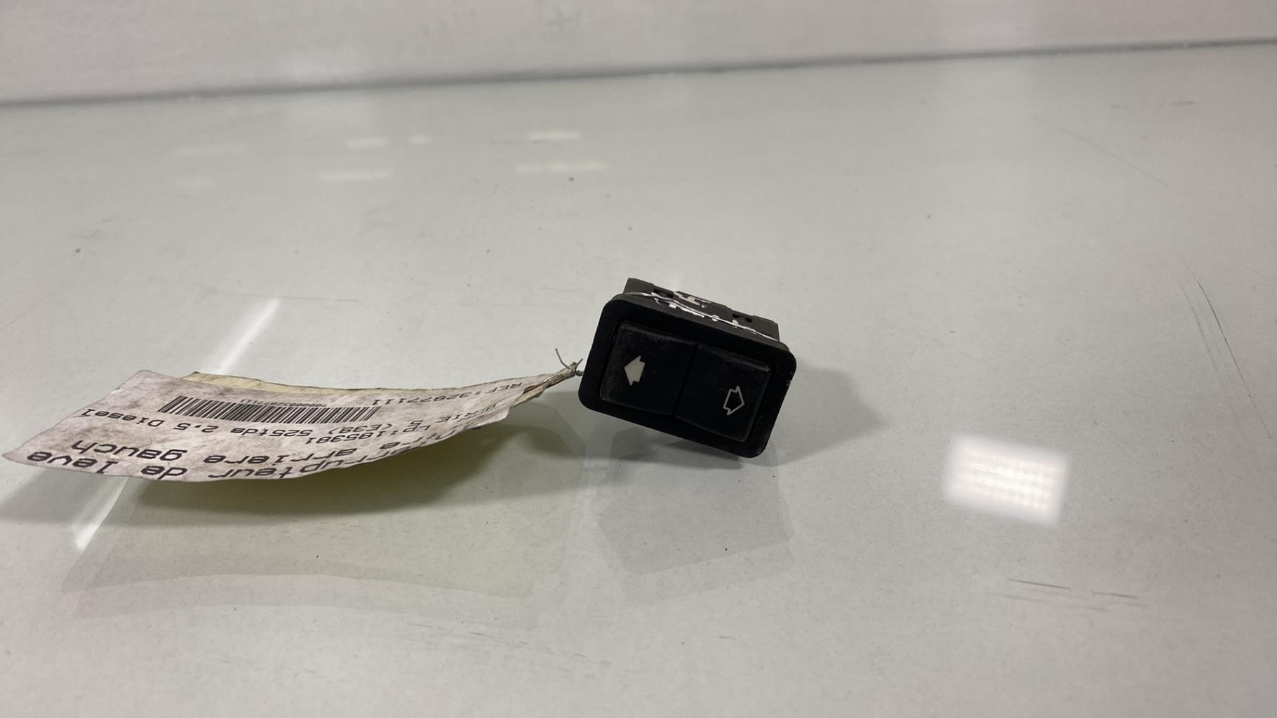 Interruttore lavacristalli posteriore sinistro BMW SERIE 5 E39 PHASE 1 Diésel - 1