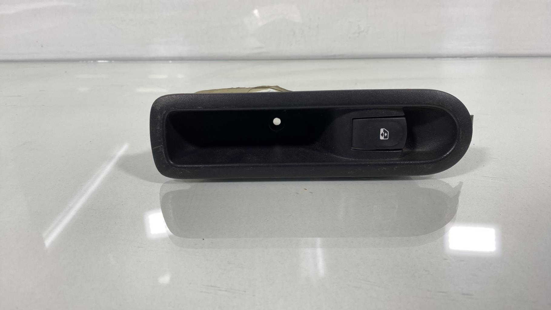 Interruttore lavacristalli posteriore sinistro RENAULT GRAND MODUS PHASE 2 Diésel - 1