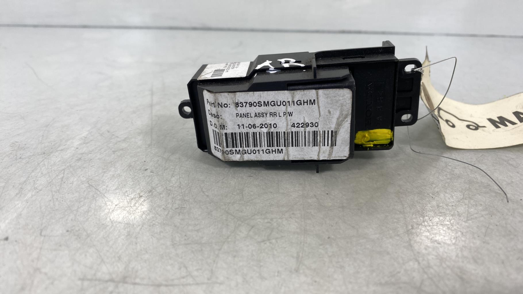 Interruttore lavacristalli posteriore sinistro HONDA CIVIC 8 PHASE 2 Diésel - 1